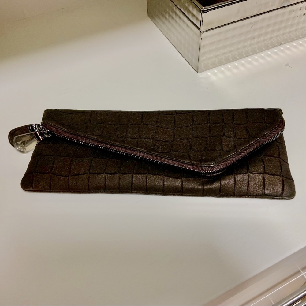 New Without Tags Henri Bendel Leather Clutch